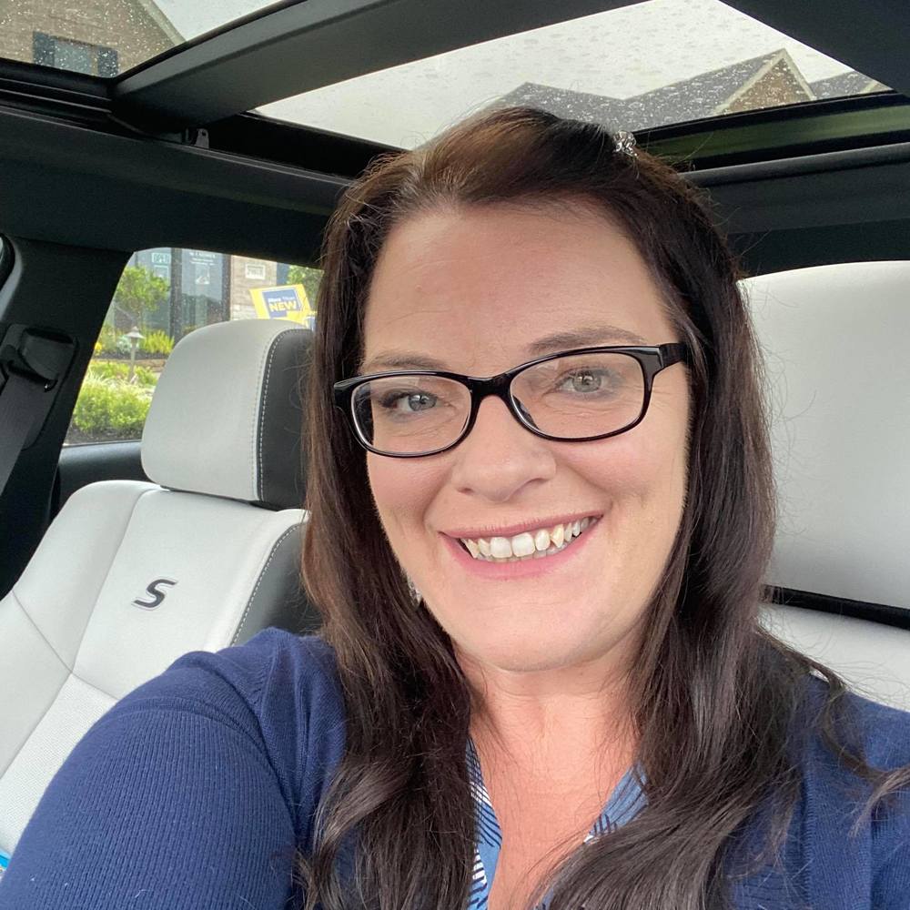 Meet your Posher, Oriana